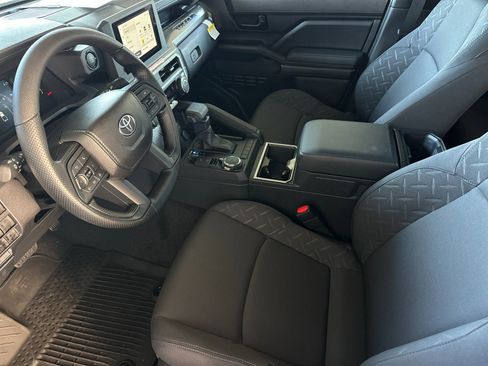 New 2025 Toyota Tacoma SR5 image 9