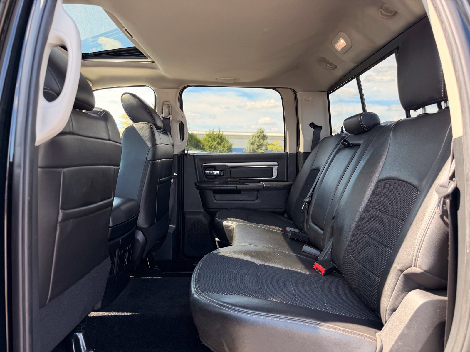 Used 2014 RAM 1500 Sport w/ Trailer Tow Group AWD/4WD image 20