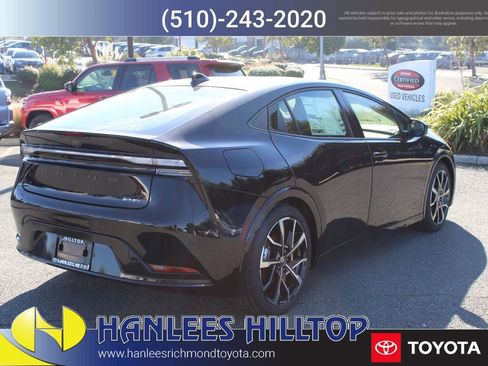 New 2026 Toyota Prius Plug-In Hybrid image 7