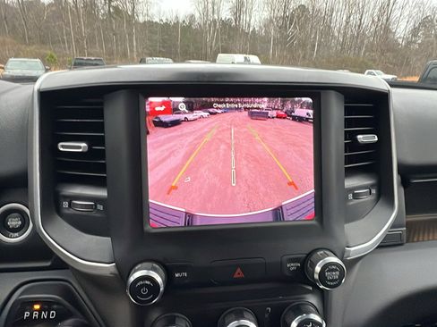 Used 2024 RAM 2500 Big Horn w/ Bed Utility Group image 33