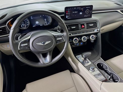 Used 2023 Genesis G70 2.0T AWD/4WD image 23
