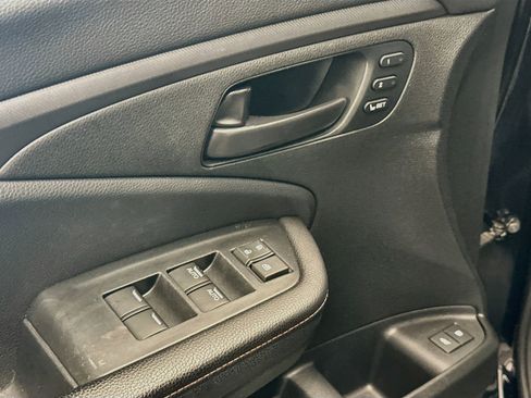 Used 2023 Honda Passport TrailSport image 15