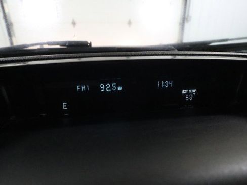 Used 2011 Ford Escape Limited w/ 301A Rapid Spec Order Code image 15