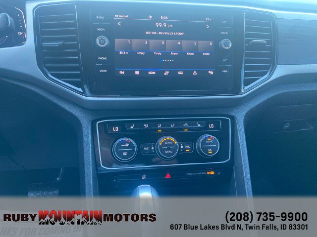 Used 2022 Volkswagen Atlas SE w/ Panoramic Sunroof Package AWD/4WD image 19