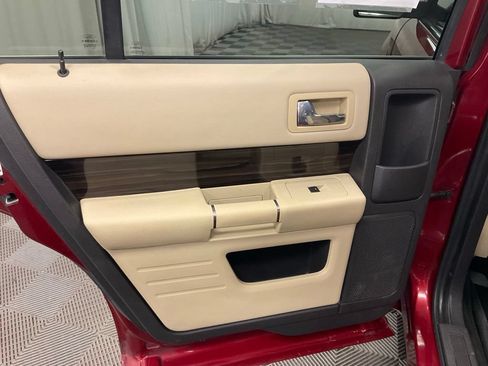Used 2013 Ford Flex SEL AWD/4WD image 31
