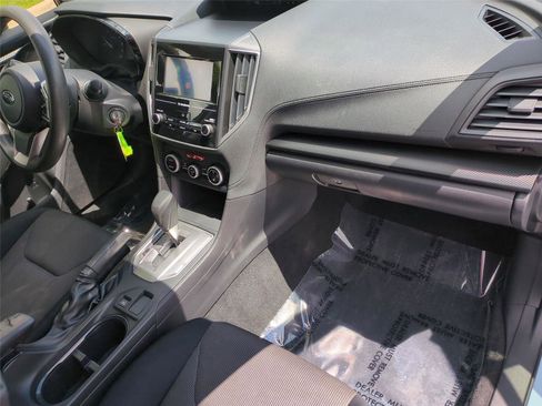 Used 2020 Subaru Crosstrek 2.0i AWD/4WD image 18