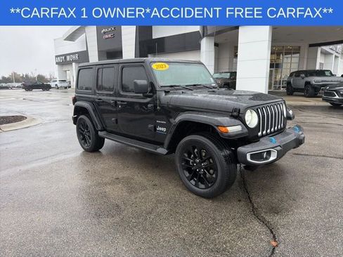 Used 2023 Jeep Wrangler Unlimited Sahara w/ Cold Weather Group image 2