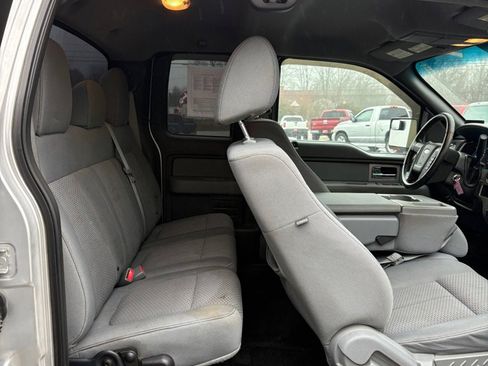 Used 2011 Ford F150 XLT w/ XLT Chrome Pkg image 12