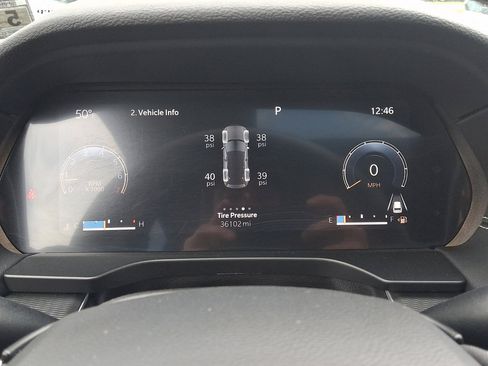 Used 2023 Jeep Grand Cherokee Laredo w/ Luxury Tech Group I image 26