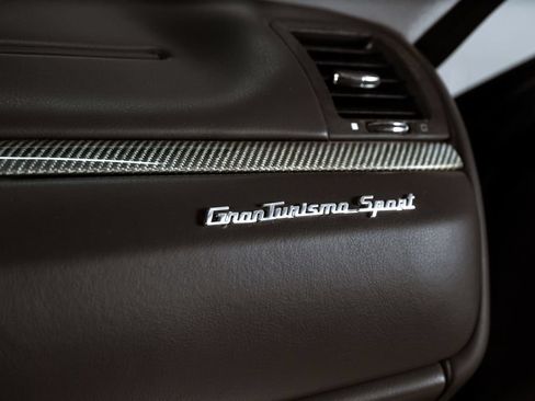 Used 2013 Maserati GranTurismo Sport RWD image 49