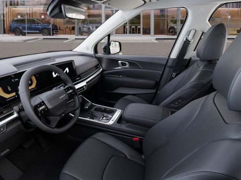 New 2027 Kia Carnival EX FWD image 17