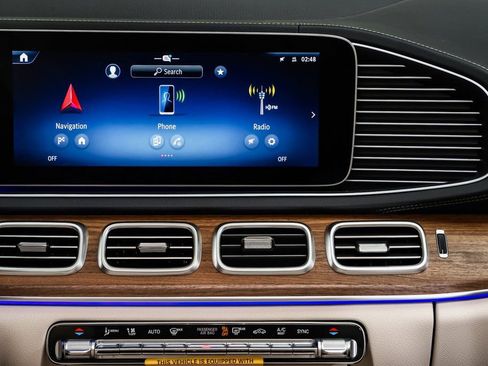 New 2026 Mercedes-Benz GLE 450 4MATIC Coupe image 16
