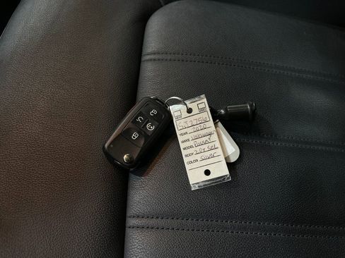 Used 2020 Volkswagen Passat 2.0T SEL image 37