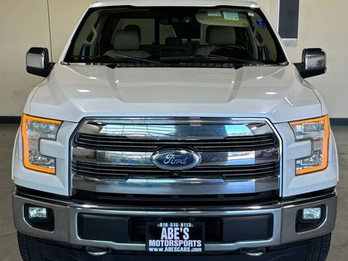 Used 2016 Ford F150 Lariat w/ Equipment Group 502A Luxury AWD/4WD image 3