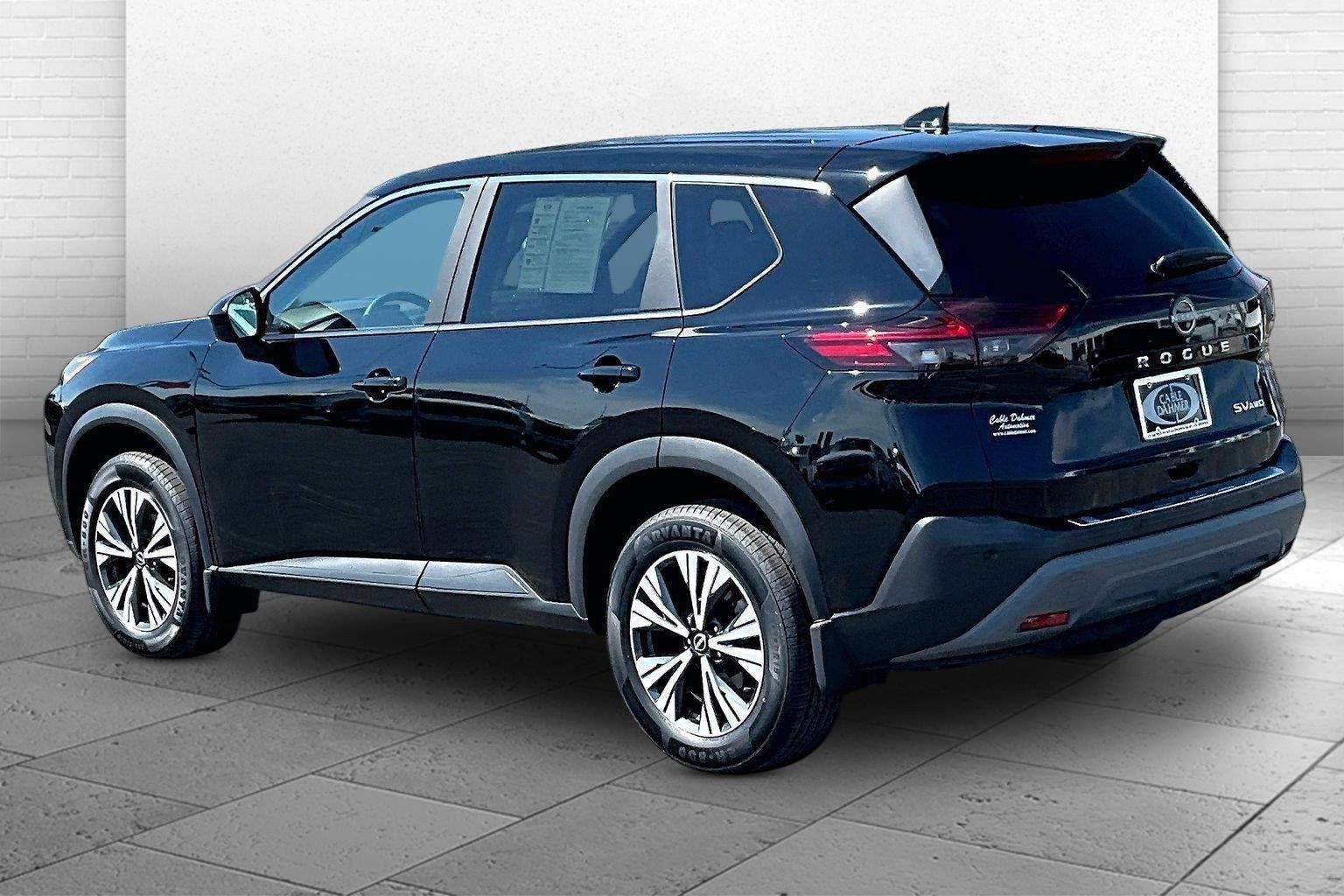 Used 2023 Nissan Rogue SV AWD/4WD image 11