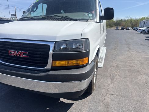 Used 2024 GMC Savana 2500 w/ Driver Convenience Package RWD image 10