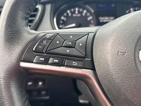 Used 2019 Nissan Rogue SL w/ Premium Package AWD/4WD image 28