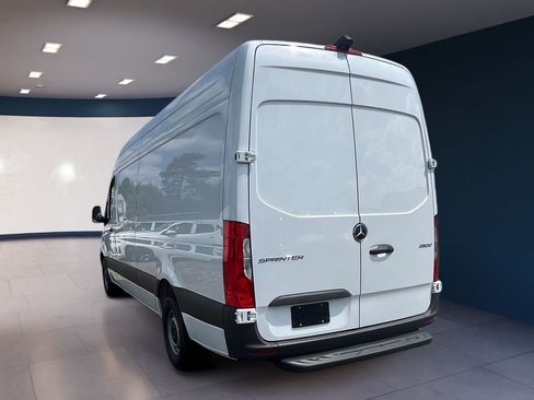 New 2025 Mercedes-Benz Sprinter 2500 image 2
