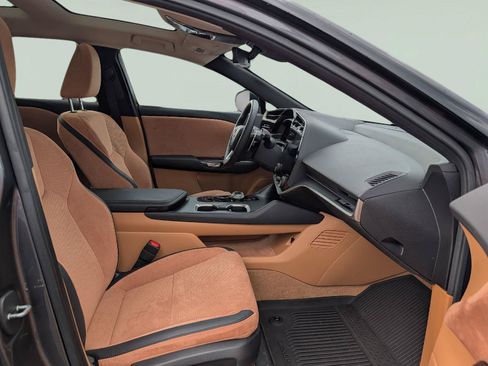 Certified 2023 Lexus RZ 450e Premium w/ Accessory Package (2T) AWD/4WD image 20