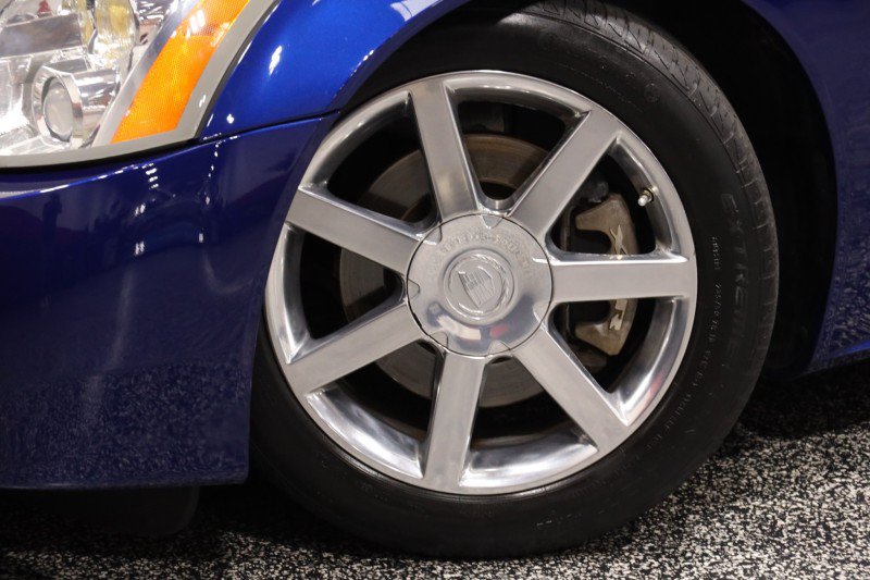 Used 2006 Cadillac XLR RWD image 20