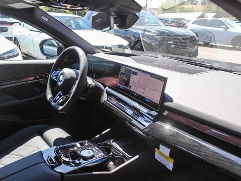 New 2027 BMW 530i RWD image 15