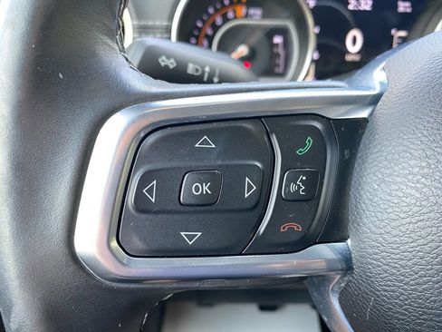 Used 2021 Jeep Wrangler Unlimited Sahara w/ Dual Top Group AWD/4WD image 41