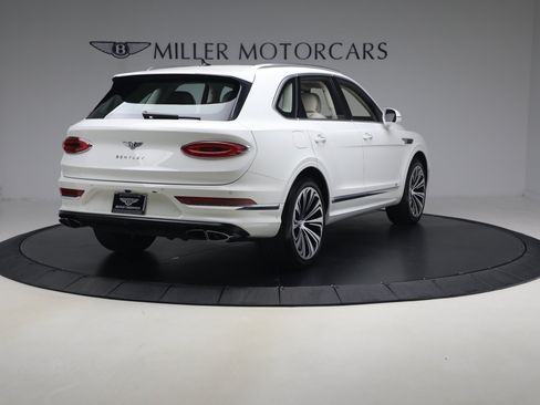 Certified 2022 Bentley Bentayga AWD/4WD image 7