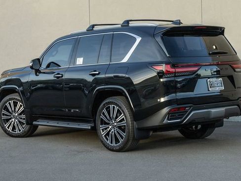 New 2026 Lexus LX 600 4WD w/ Luxury Package image 3