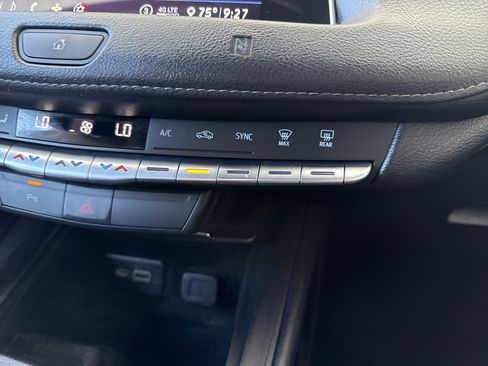 Used 2020 Cadillac XT4 Premium Luxury image 27