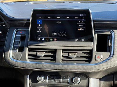 Used 2021 GMC Yukon SLT image 13