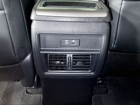 Used 2024 Nissan Murano SV w/ SV Midnight Edition Package FWD image 30
