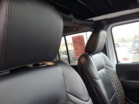 Certified 2021 Jeep Wrangler Unlimited Sahara image 13