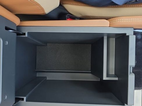 New 2026 Nissan Pathfinder Platinum AWD/4WD image 28