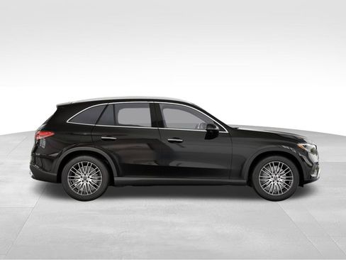 New 2027 Mercedes-Benz GLC 300 4MATIC image 2