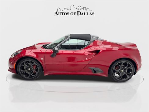 Used 2018 Alfa Romeo 4C Spider image 6