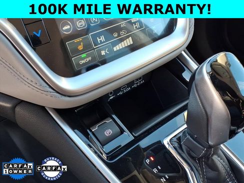 Used 2023 Subaru Outback Limited image 11