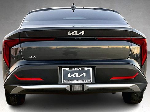 Certified 2025 Kia K4 LX image 5