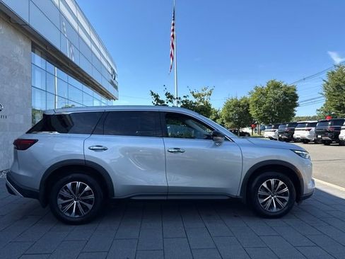 Certified 2023 INFINITI QX60 Pure AWD/4WD image 2