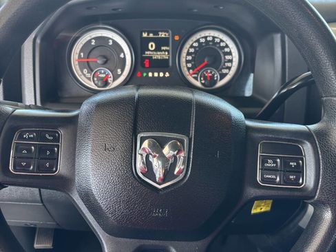 Used 2014 RAM 2500 SLT AWD/4WD image 16