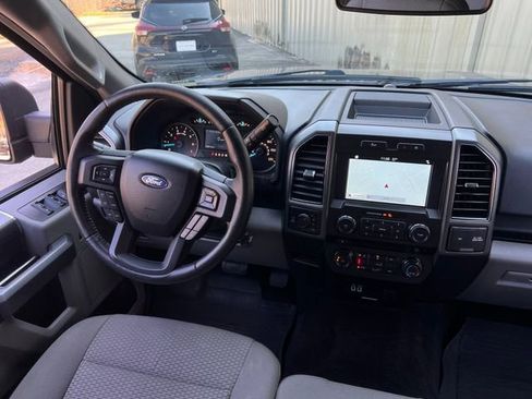 Used 2018 Ford F150 XLT w/ Equipment Group 302A Luxury AWD/4WD image 16