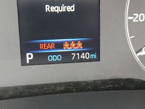 Used 2025 Toyota Corolla LE image 24