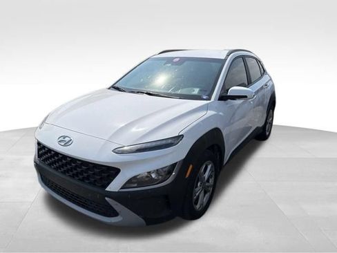 Used 2023 Hyundai Kona SEL FWD image 1