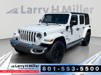 Used 2023 Jeep Wrangler Unlimited Sahara w/ Cold Weather Group AWD/4WD video 1