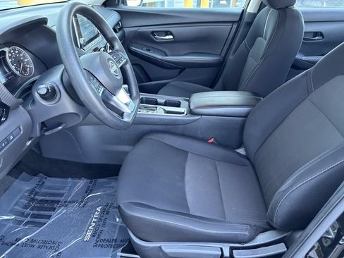 Used 2024 Nissan Sentra SV FWD image 13