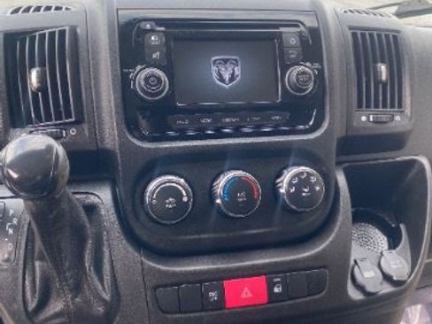 Used 2017 RAM ProMaster 2500 image 19