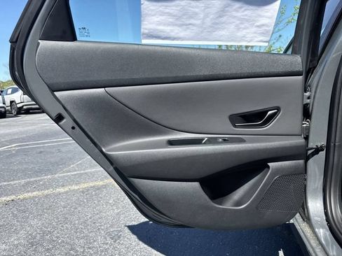 New 2026 Hyundai Elantra SEL Sport Premium FWD image 23
