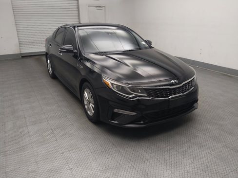 Used 2019 Kia Optima LX FWD image 13