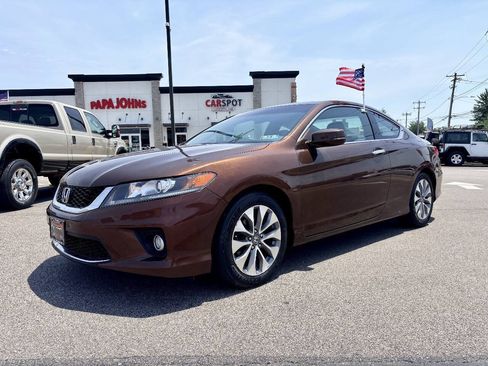 Used 2013 Honda Accord EX image 2