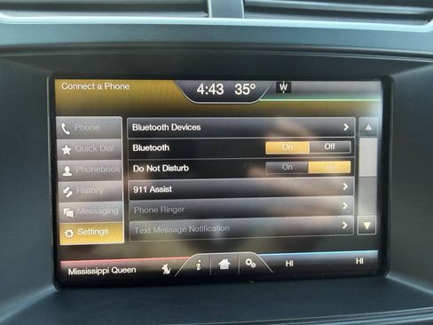 Used 2016 Ford Explorer XLT w/ Equipment Group 202A AWD/4WD image 30