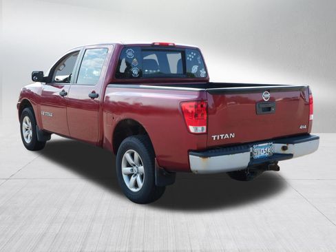 Used 2015 Nissan Titan S AWD/4WD image 5